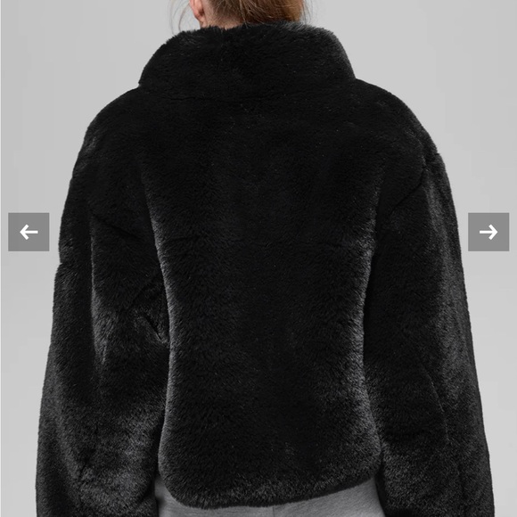 Alo Black Teddy Jacket size Medium - Picture 5 of 6